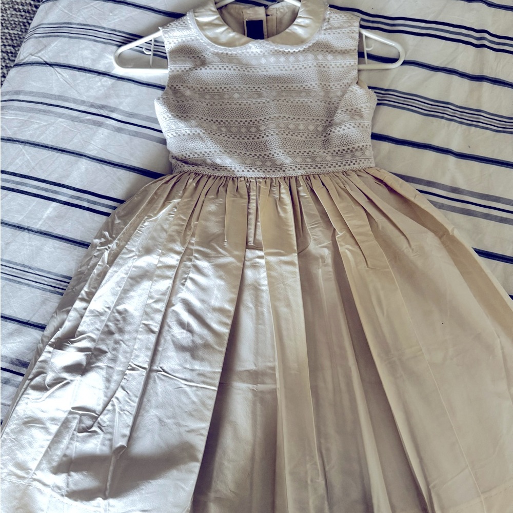 Oscar de la renta girls dress size 8